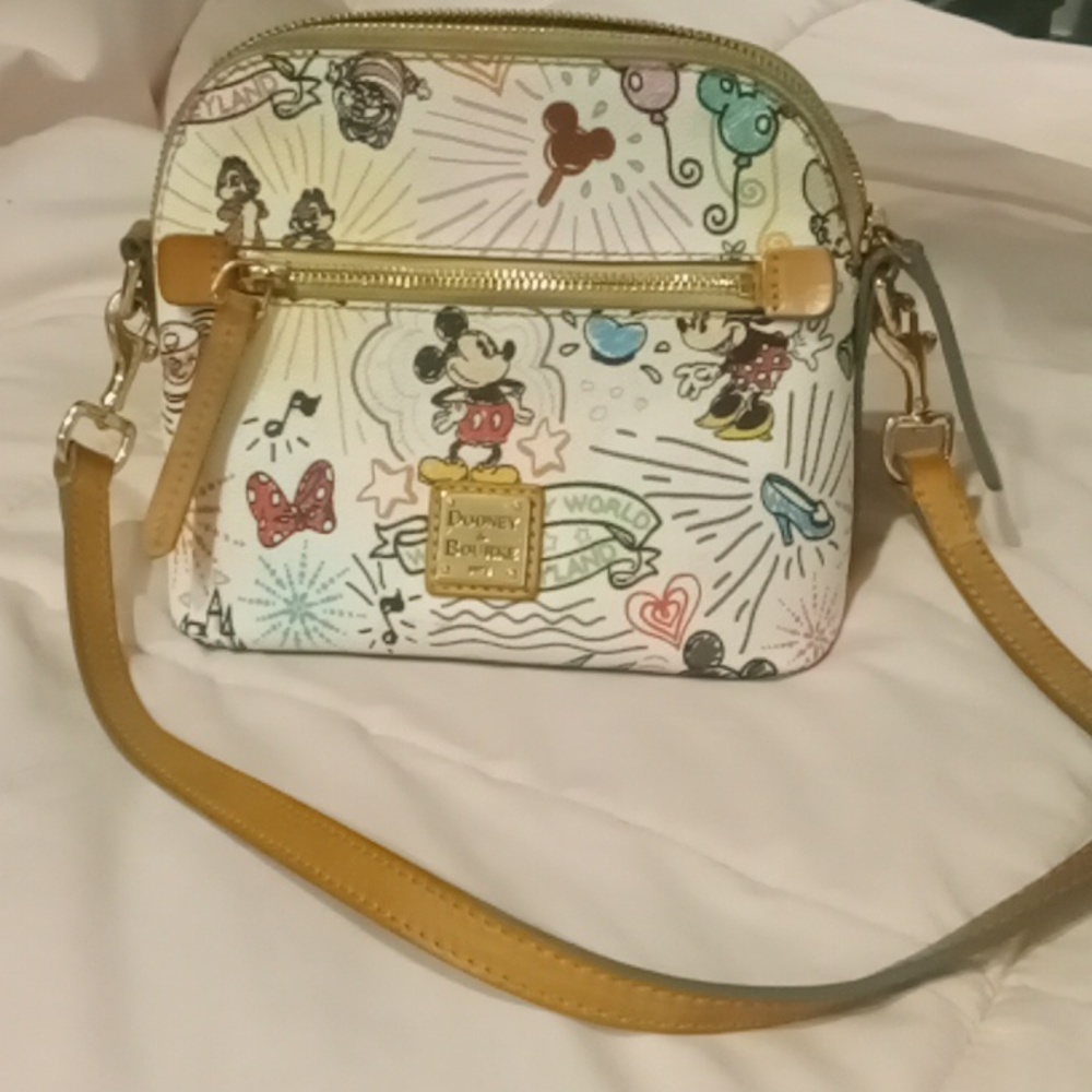 Dooney & Bourke crossbody
